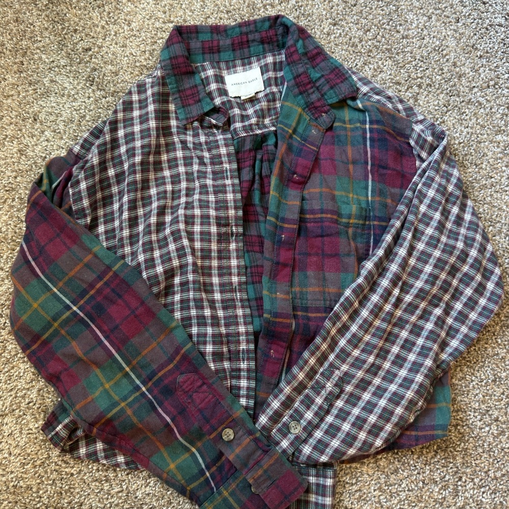 American Eagle Outfitters Multicolor Plaid Shirt